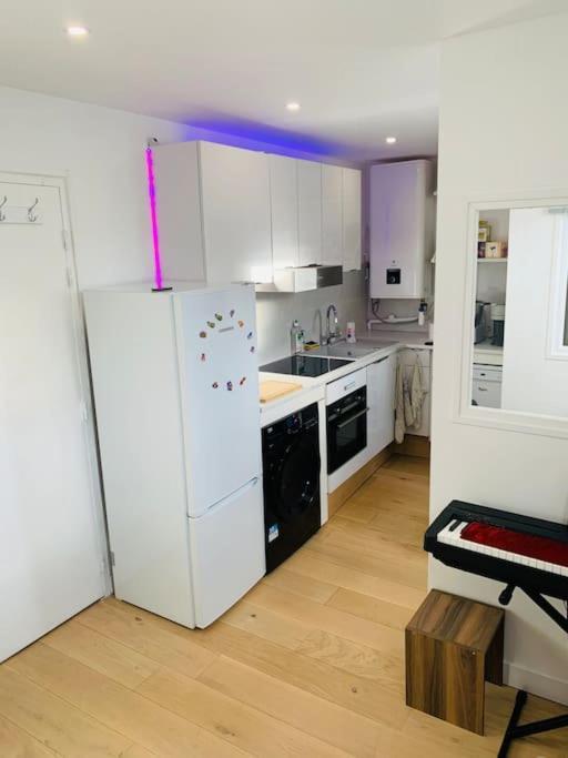 Studio Cosy Au Coeur De Париж Экстерьер фото